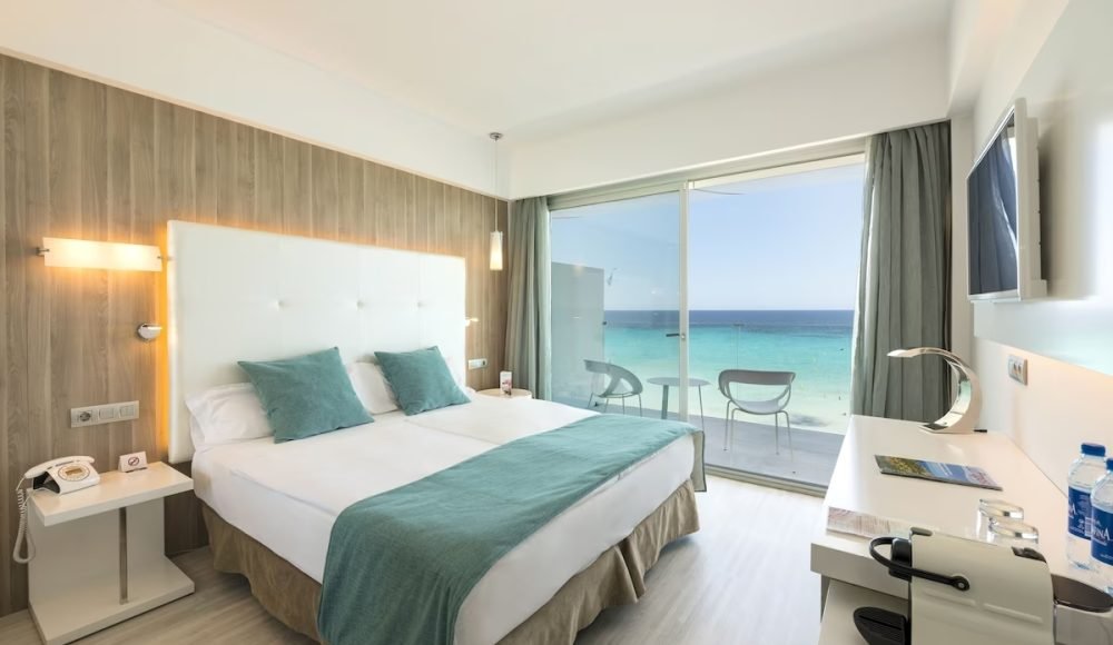 Web_Spanje_Mallorca_Cala_Millor_Kyrat_Amarac11